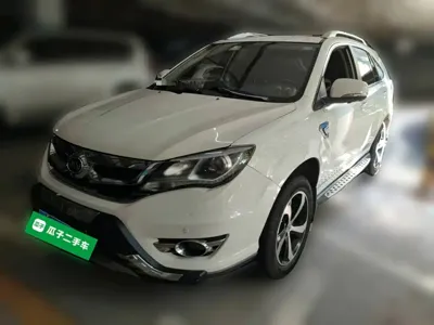 BYD S7