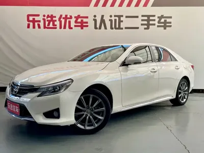 Toyota Reiz
