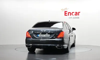 Genesis EQ900