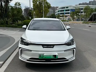 BAIC EU5
