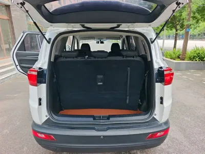Wuling Hongguang S3