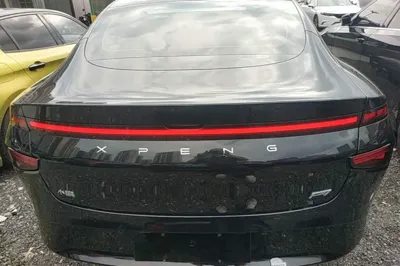 Xpeng P7