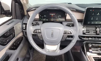 Lincoln Navigator