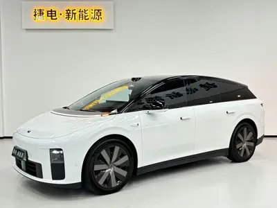 Li Auto 理想i6