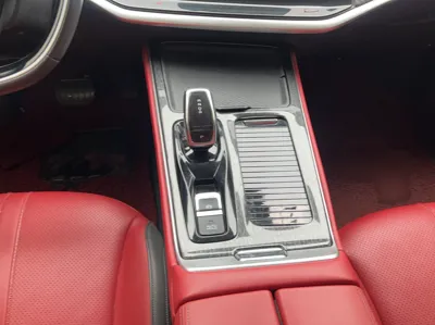 Dongfeng Aeolus Yixuan MAX