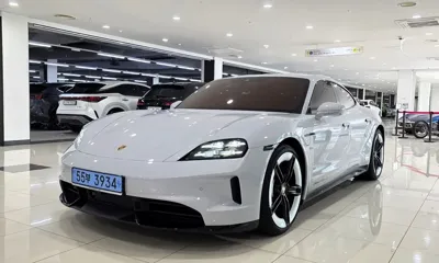 Porsche Taycan