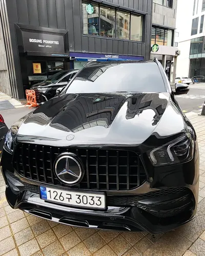 Mercedes-Benz GLE-Class