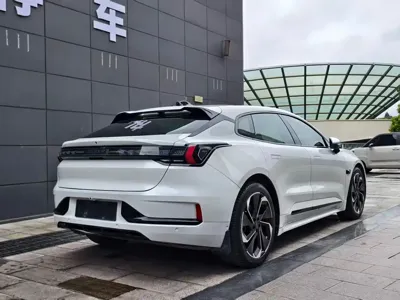 Zeekr 001
