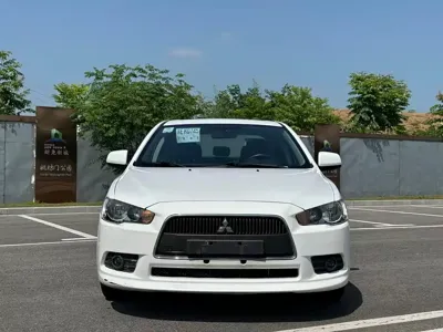 Mitsubishi Lancer EX