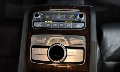 Kia K9