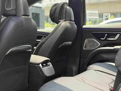 Mercedes-Benz EQS SUV