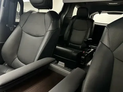 Toyota Granvia