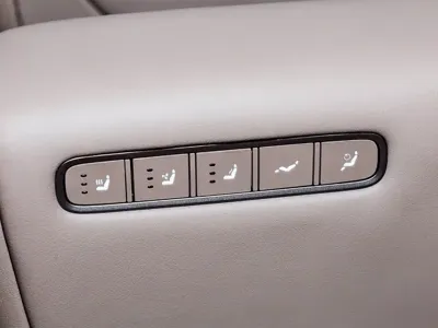 Li Auto Li MEGA