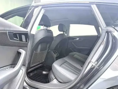 Audi A5 (Import)