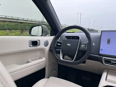Li Auto Li L6
