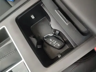 Roewe i5