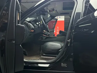 Land Rover Sport