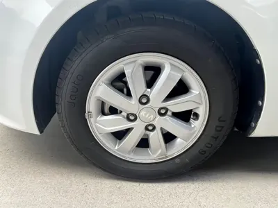Kia K2