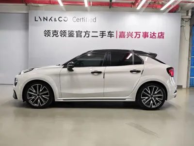 Lynk & Co 02 Hatchback