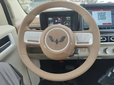 Wuling MINIEV
