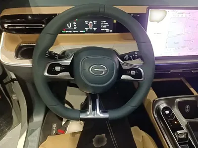 GAC Motor 传祺E8 PHEV