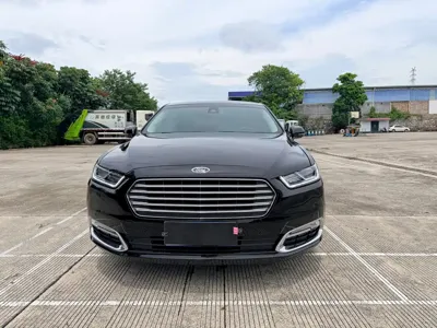 Ford Taurus