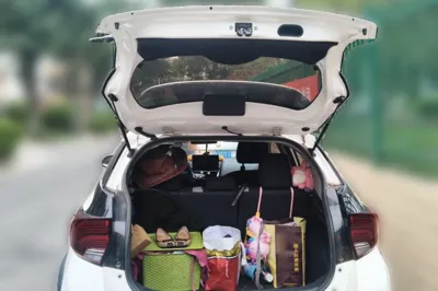 Toyota YARiS L Zhi Xuan