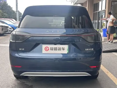 AITO 问界 AITO M9