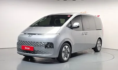 Hyundai Staria