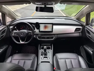 BYD MAX