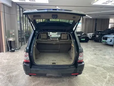 Land Rover Sport