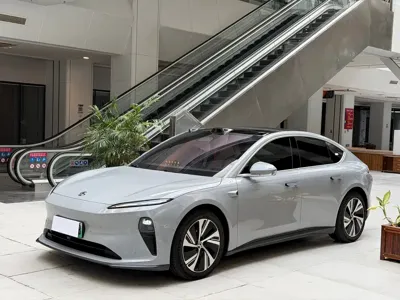 Nio ET5