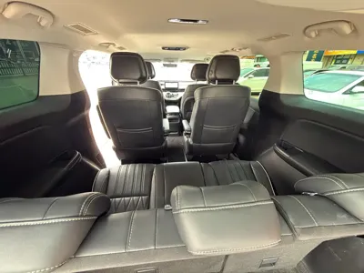 Roewe iMAX8