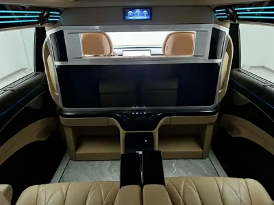 Denza Denza D9