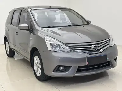 Nissan Livina