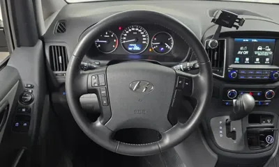 Hyundai Starex