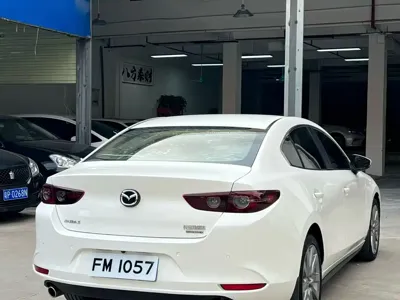 Mazda 3 Axela