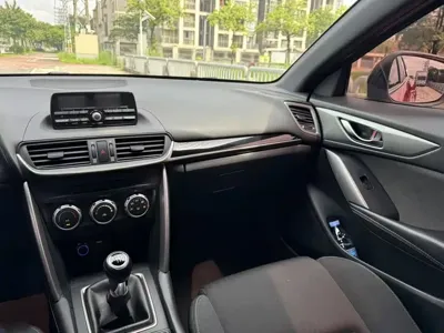 Mazda CX-4