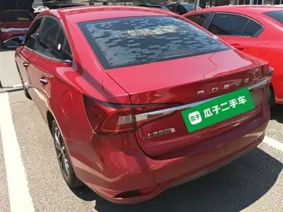 Roewe i5