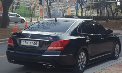 Hyundai Equus