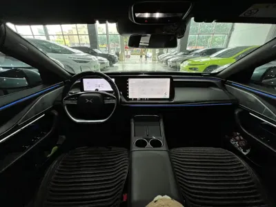 Xpeng P7