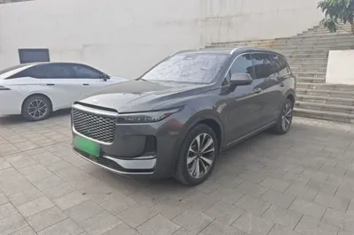 Li Auto ONE
