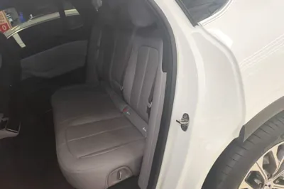 Nio EC6