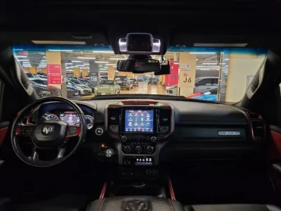 Dodge Ram Pick Up