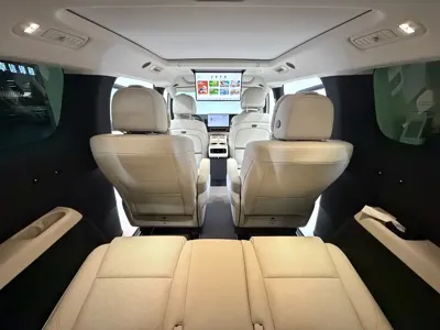 Li Auto Li MEGA