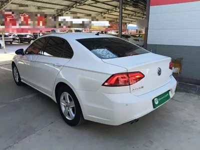 Volkswagen Lamando