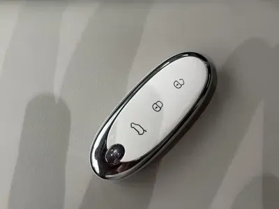 eπ Nano 01