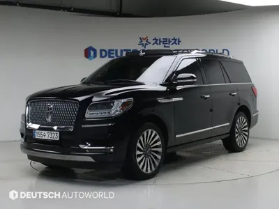 Lincoln Navigator