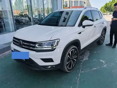 Volkswagen Tharu