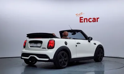 MINI Cooper Convertible